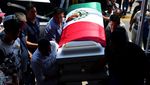 Pemakaman Cadet Mexico, Korban Tabrakan Kapal di Jembatan Brooklyn