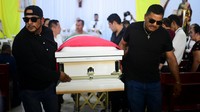 Misa khidmat digelar mengenang America Sanchez, korban kecelakaan kapal Cuauhtemoc di New York.