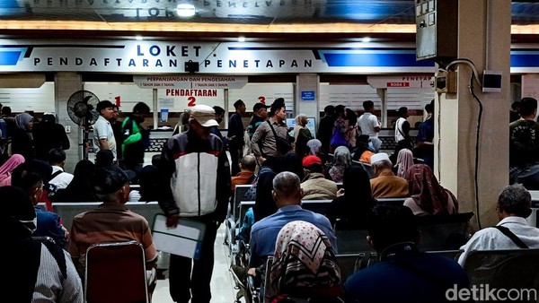 Pemprov Banten Kaji Perpanjangan Waktu Pemutihan Pajak Kendaraan