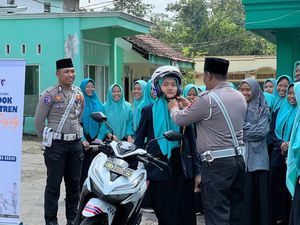 Polres Kediri Gelar Coaching Clinic Road Safety di Ponpes Sabilil Huda