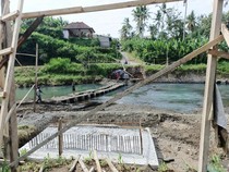 Jembatan Gantung Rp 2,5 M Dibangun di Jembrana, Permudah Akses Siswa SMP