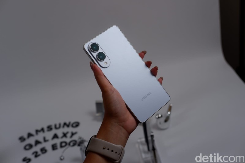 Samsung Galaxy S25 Edge