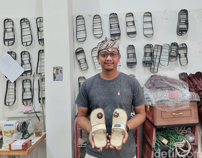 Sandal Upanat