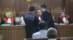 Sidang Dugaan Korupsi Indofarma dengan Kerugian Negara Rp377 M