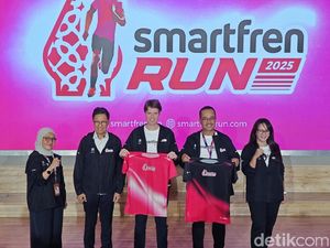 5.000 Pelari Meriahkan Ajang Smartfren Run 2025