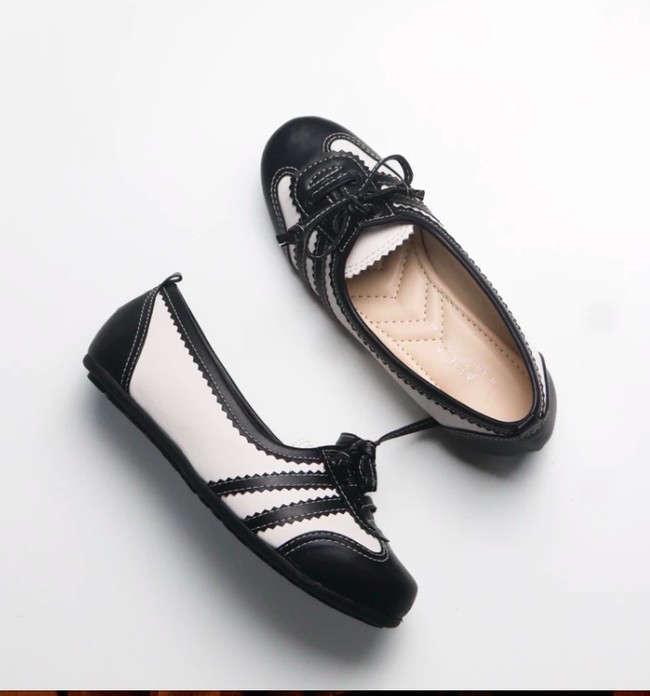 Sneaker Flats