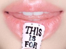 Bibir Pink di Sampul Full Album Ke-4 TWICE Bibir Pink di Sampul Full Album Ke-4 TWICE