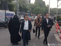 Video: Umi Pipik Laporkan 2 Akun soal Pencemaran Nama Baik