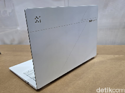 Ini Dia Acer Swift Edge 14 AI, Laptop Ringan Layar OLED 3K