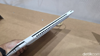 Swift Edge 14 AI memiliki penyimpanan besar, memori LPDDR5X hingga 32 GB dan penyimpanan PCIe Gen 4 hingga 1 TB. Perangkat ini dapat menghasilkan daya tahan baterai hingga 21 jam. Foto: Fino/detikinet