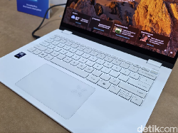 Ini Dia Acer Swift Edge 14 AI, Laptop Ringan Layar OLED 3K