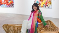 Amel Carla tak membangun dari tanah. Ia membeli kos-kosan itu dari orang lain, lalu direnovasi sedikit. (Foto: dok Instagram)