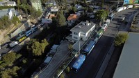 Pihak berwenang Bolivia belum memberikan penjelasan resmi mengenai penyebab utama kelangkaan ini. Namun, sejumlah laporan menyebutkan bahwa gangguan distribusi dan persoalan logistik menjadi faktor pemicu utama.  