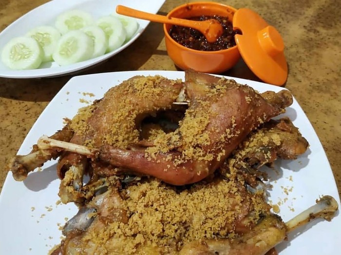 Ayam Widuran Solo