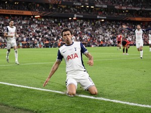 Tottenham Vs Man Utd: Gol Bersejarah Brennan Johnson