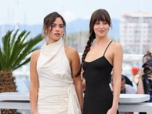 Dakota Johnson dan Adria Arjona Non-Monogami Etis
