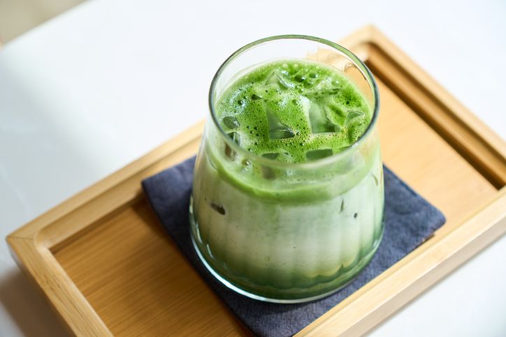 fakta dan manfaat daun kelor vs matcha