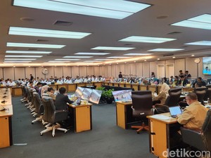 Dirjen Pas Antisipasi Napi Selundupkan HP: Pegawai pun Tak Boleh Bawa