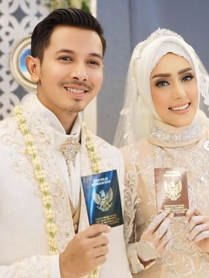 Fairuz A Rafiq dan Sonny Septian.