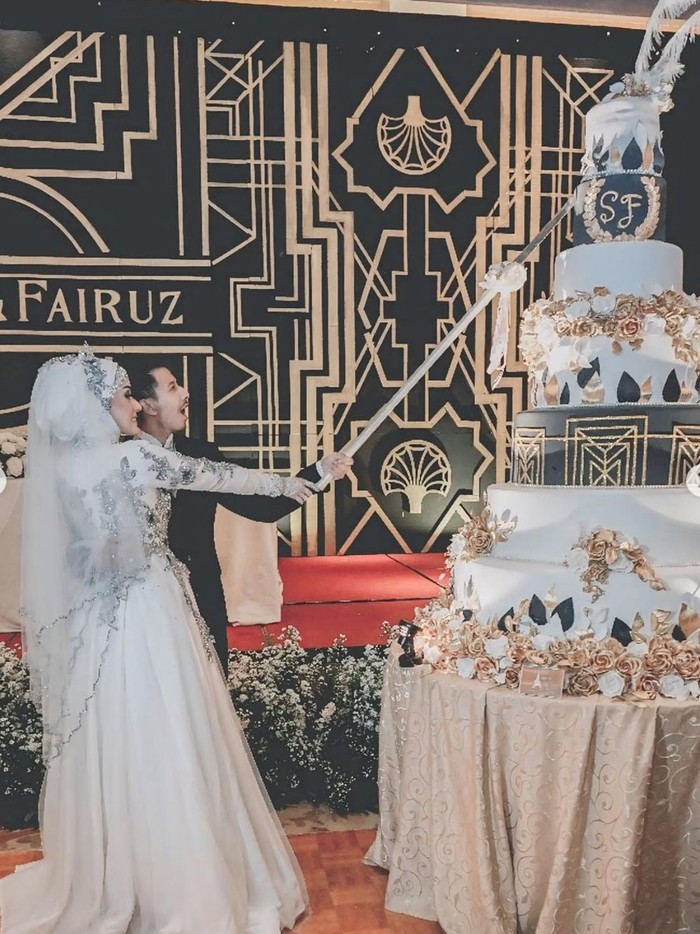 Fairuz A Rafiq Fairuz A Rafiq dan Sonny Septian.