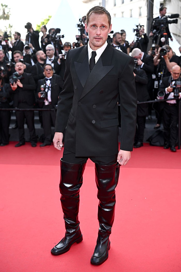 Gaya Alexander Skarsgard di Cannes 2025 CANNES, FRANCE - MAY 18: Alexander Skarsgard attends the
