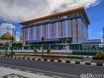 Gubernur Iqbal Tunjuk Nazaruddin Jadi Dirut Bank NTB Syariah