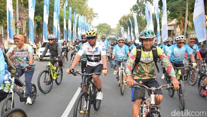Gowes Jelajah Lamongan, mengayuh 456 KM di 27 kecamatan