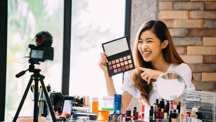 Bahaya Tren Kecantikan TikTok yang Picu Masalah Kulit Wajah (2)