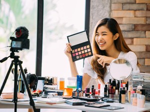 Studi Ungkap Konten Kecantikan di TikTok Paling Sering Picu Masalah Kulit Ini