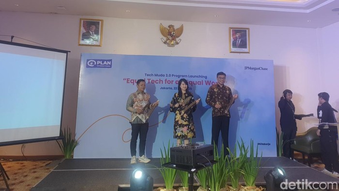 Kemnaker RI jalin kerjasama dengan Yayasan Plan Indonesia dan JP Morgan Chase meluncurkan program Tech Muda 3.0, Kamis (22/5/2025).