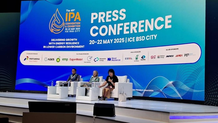 konferensi persnya di program IPA Convex, ICE BSD, Tangerang, Banten konferensi persnya di program IPA Convex, ICE BSD, Tangerang, Banten, Kamis (22/5/2025).