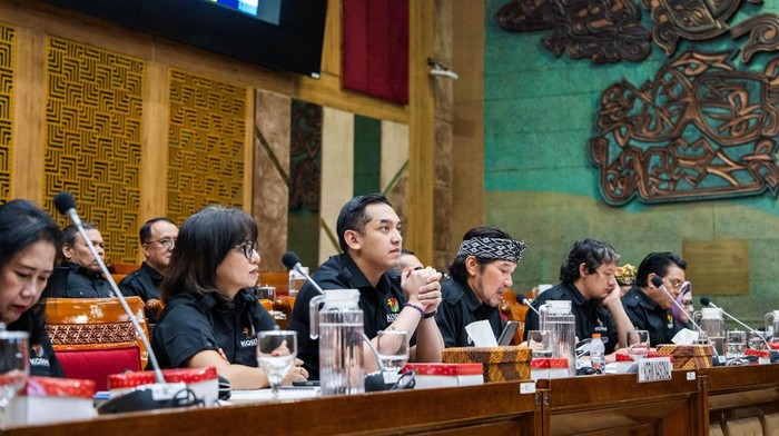 FORNAS VIII akan digelar di Nusa Tenggara Barat (NTB) pada 26 Juli hingga 1 Agustus 2025.  Menjelang perhelatan, KORMI menghadap ke DPR RI Komisi X, Rabu (21/5/2025).