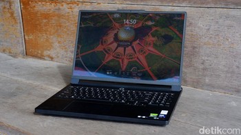 Lenovo Legion Pro 7i memiliki layar PureSight Gaming OLED berukuran 16 inch dengan resolusi WQXGA (2560 x 1600 pixel) dan rasio 16:10. Foto: Adi Fida Rahman/detikINET
