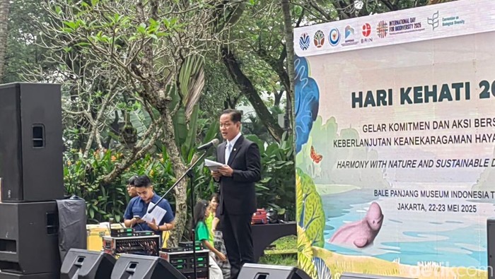 Menteri Lingkungan Hidup (LH) Hanif Faisol Nurofiq