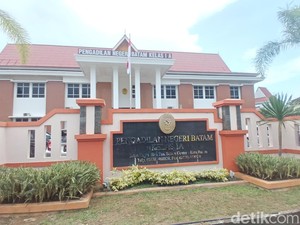 Hakim PN Dipecat gegara Selingkuh dengan Pria Anggota Ormas