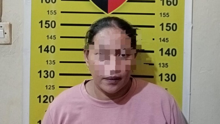 S, pelaku penggelapan motor di Probolinggo setelah ditangkap