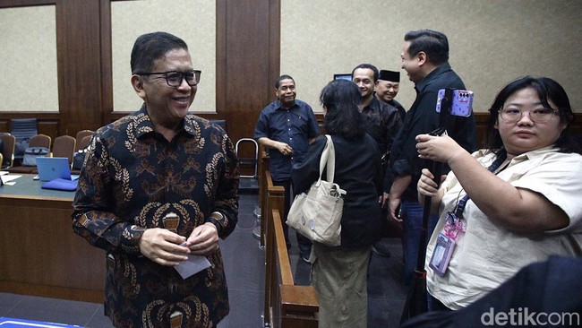 Makna Tersembunyi di Kasus Hasto dari Kacamata Ahli Bahasa UI