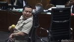 Potret Eks Kader PDIP Saiful Bahri jadi Saksi dalam Sidang Hasto Kristiyanto