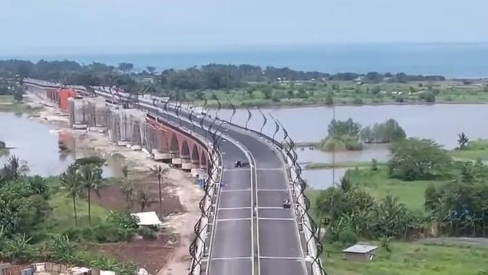 Proyek pembangunan Jembatan Pandansimo yang menghubungkan Bantul dan Kulon Progo, DIY. Foto diunggah Kamis (22/5/2025).
