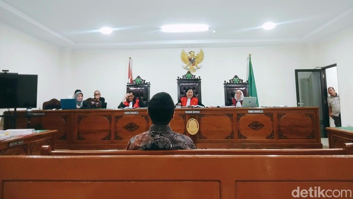 Rektor UIN Alauddin Makassar Prof Hamdan Juhannis hadir sebagai saksi di sidang kasus uang palsu yang digelar di PN Sungguminasa Gowa.