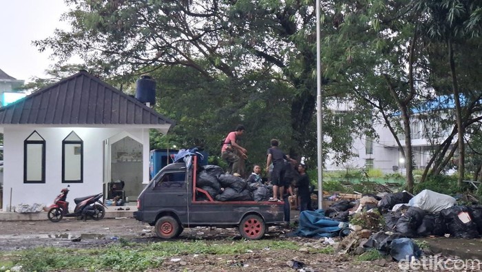 Situasi lahan eks gedung Palaguna yang disegel Pemkot Bandung