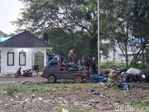 Farhan Geram Banyak Sampah Menumpuk di Lahan Eks Gedung Palaguna