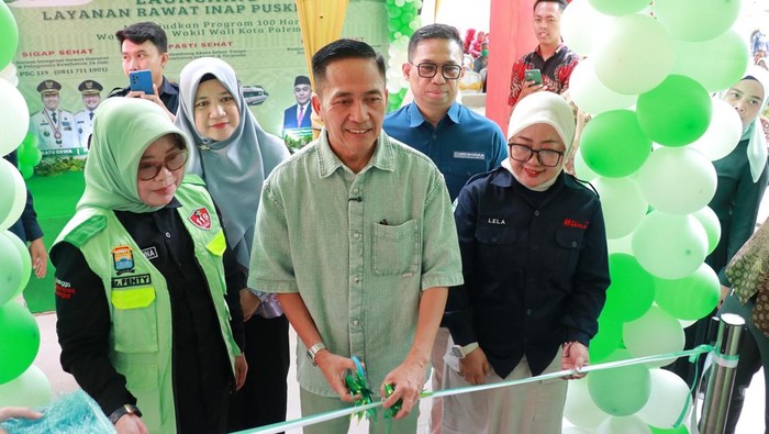 Wali Kota Palembang Ratu Dewa melaunching program puskesmas rawat inap di Palembang