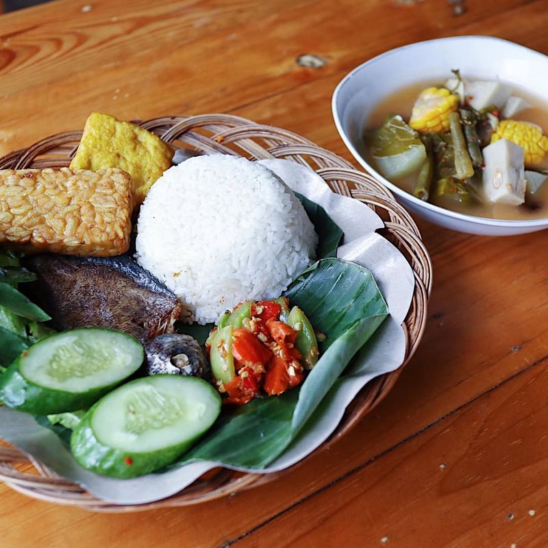 Warung Sunda Rp 20.000-an