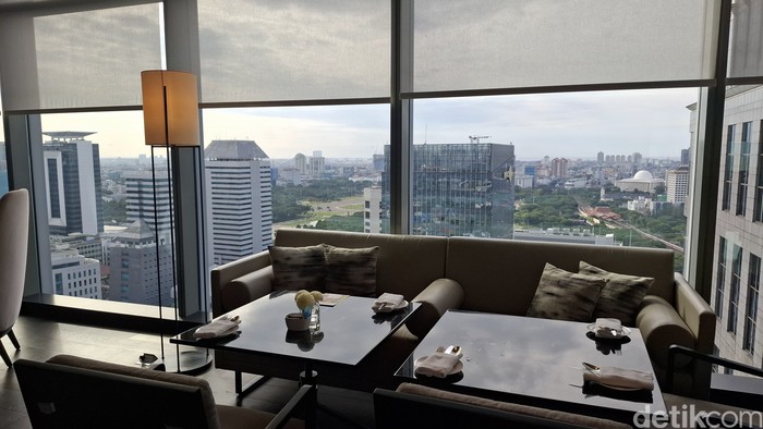 Afternoon Tea Park Hyatt Jakarta Menikmati 'Afternoon Tea' Cantik Buatan Pastry Chef dari Tokyo