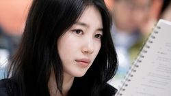Potret Suzy Jadi Perempuan Legendaris Gyeongseong