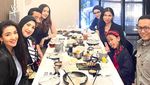 Ghina Raihanah Jebolan Puteri Indonesia yang Senang Q-time Bareng Keluarga