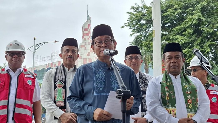 Gubernur Jakarta, Pramono Anung mencanangkan perayaan HUT ke-498 Kota Jakarta di kawasan Blok M. (Belia/detkcom)