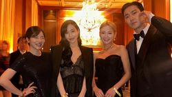 Reuni Hyoyeon, Tiffany dan Sunny Girls Generation di Gold Gala