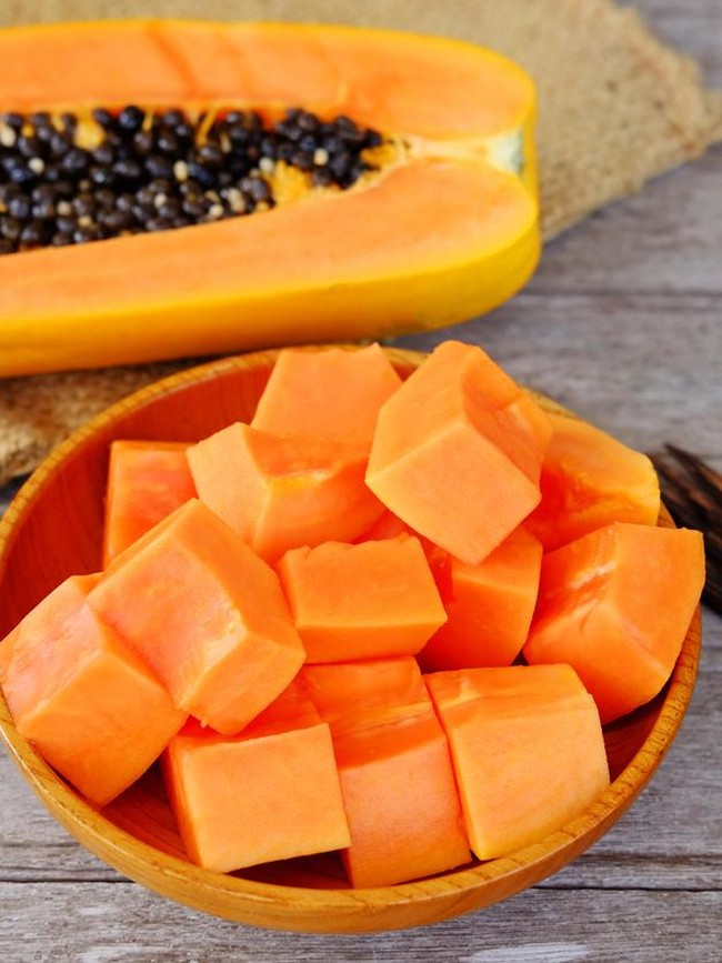 Mau Tulang Kuat? Coba 9 Buah Super Tinggi Kalsium Ini